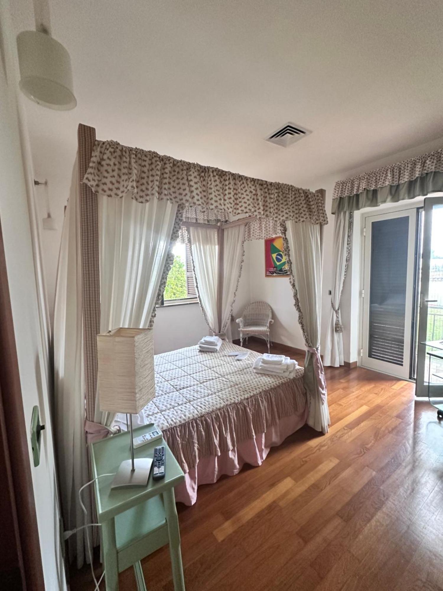 Villa Garden Sabaudia Exterior photo